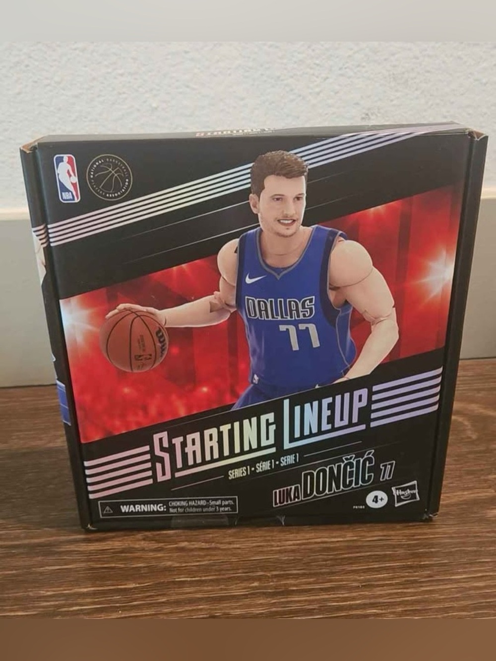 Hasbro NBA Luka Doncic Action Figure Starting lineup Dallas Maverick.